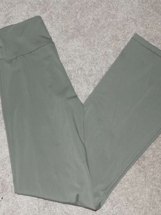 American Eagle Outfitters Pants - American Eagle 'The Everything Flare'